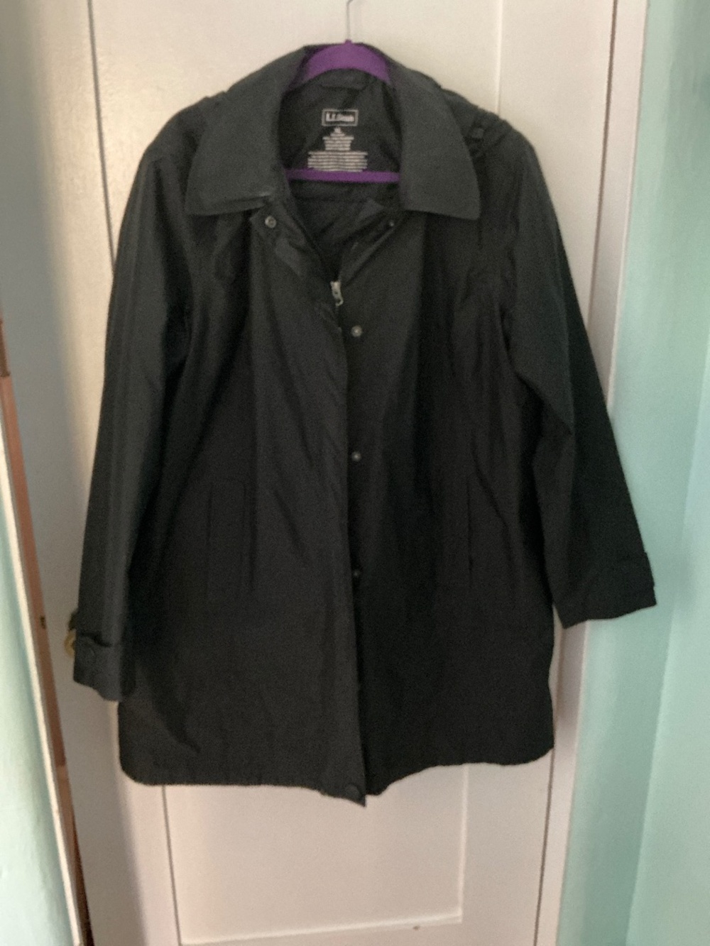 L.L.Bean Women’s XL Black Hooded Rain Jacket Waterproof Lightweight Coat